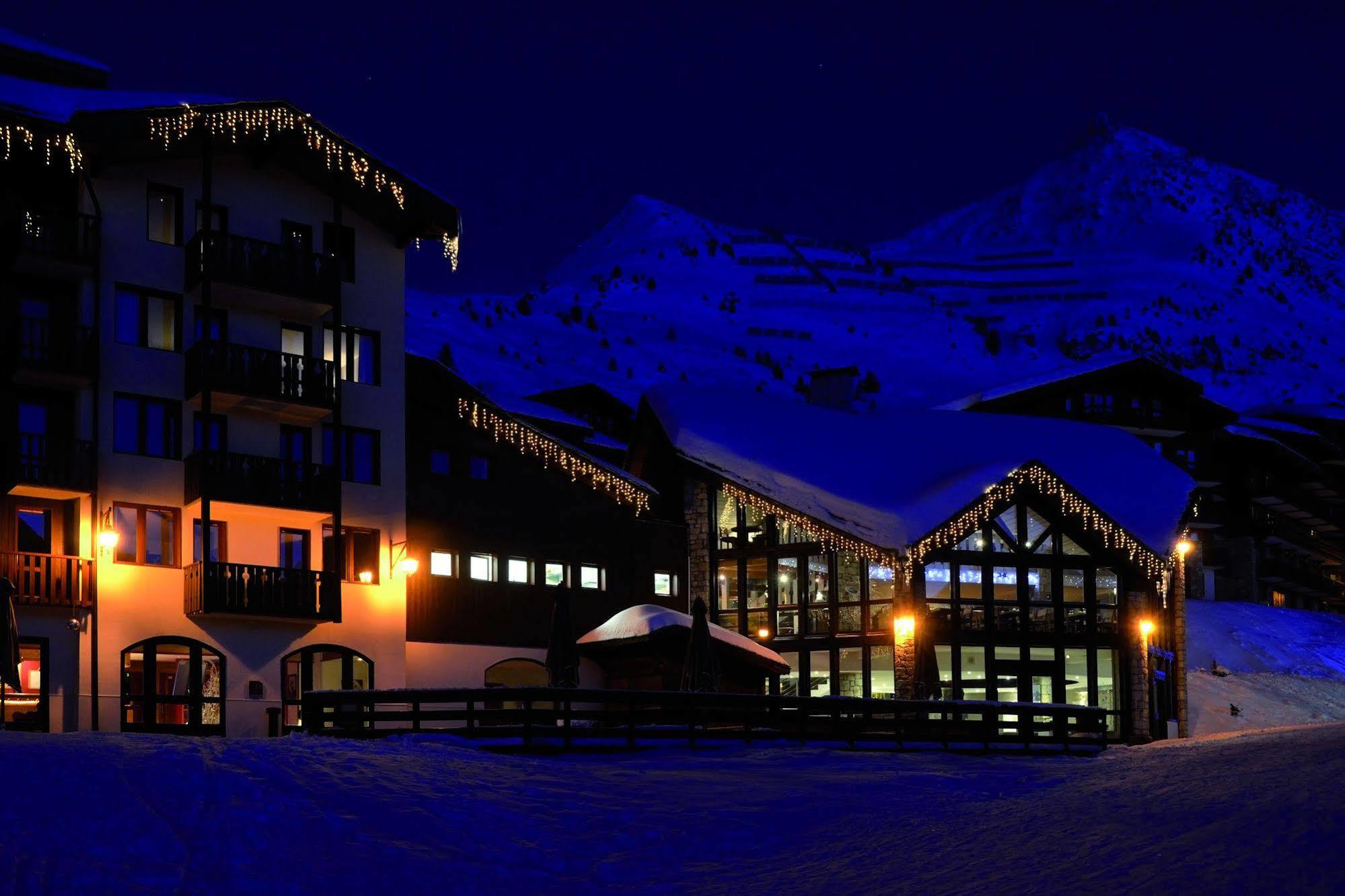 Hotel L'Eden Des Cimes - Vacances Bleues - Belle Plagne 2100 La Plagne Exterior photo